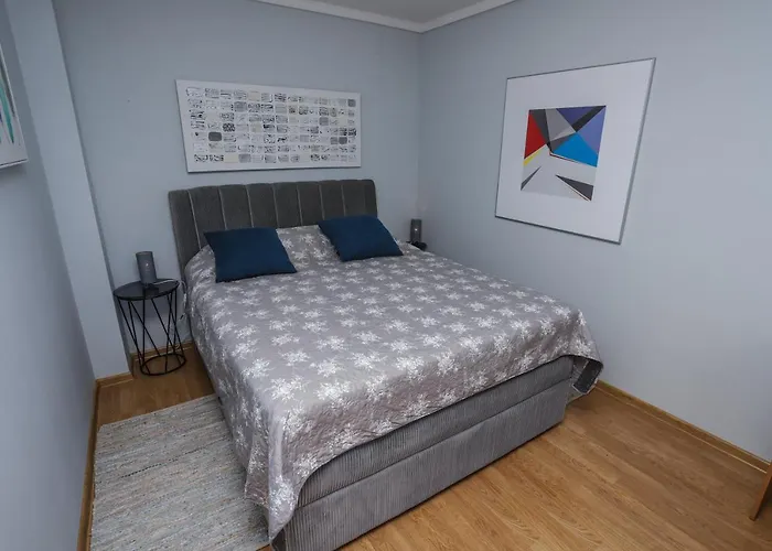 Klaudia 4 Stars بوريتش